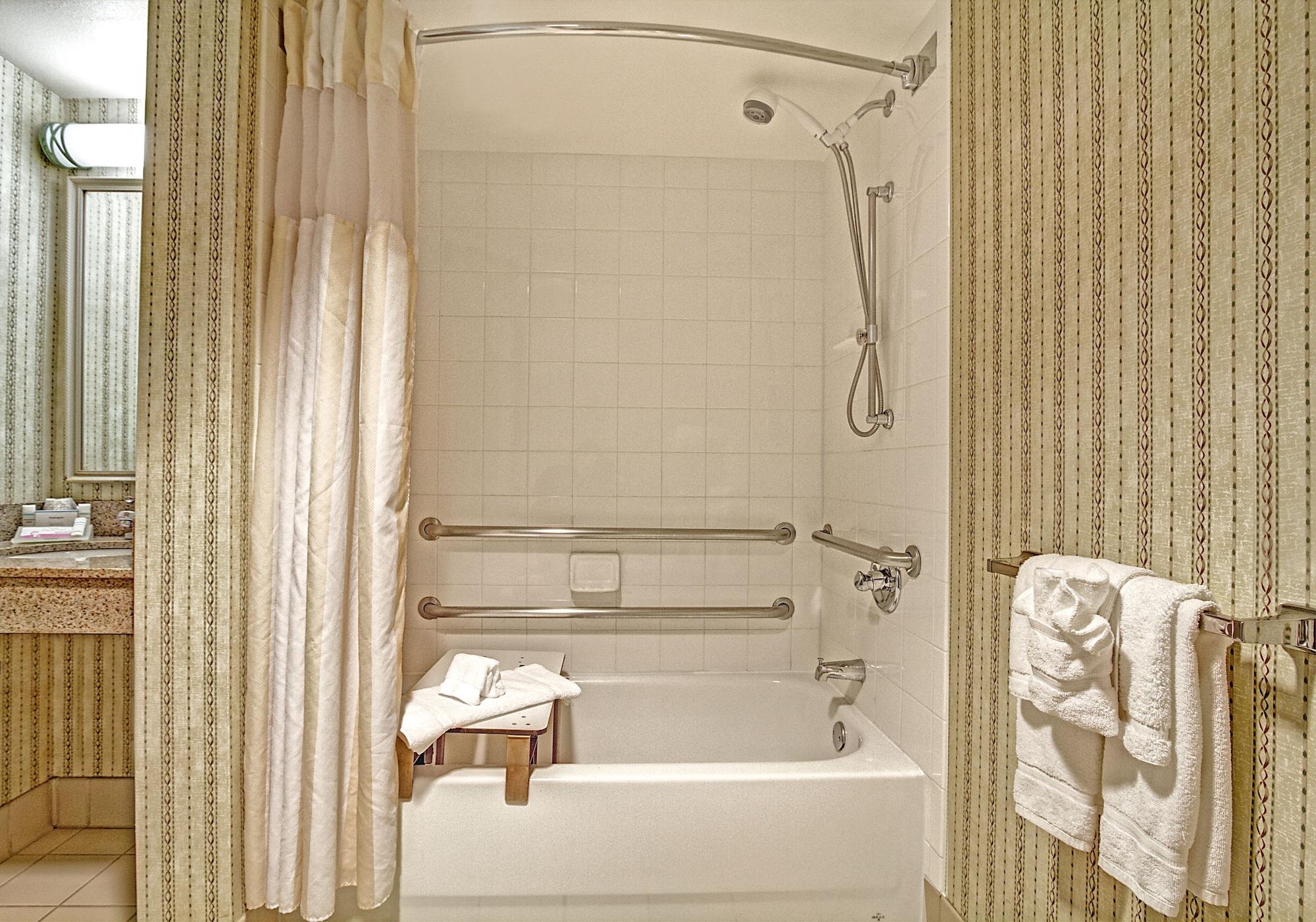 Hilton Garden Inn Nashville Airport מראה חיצוני תמונה