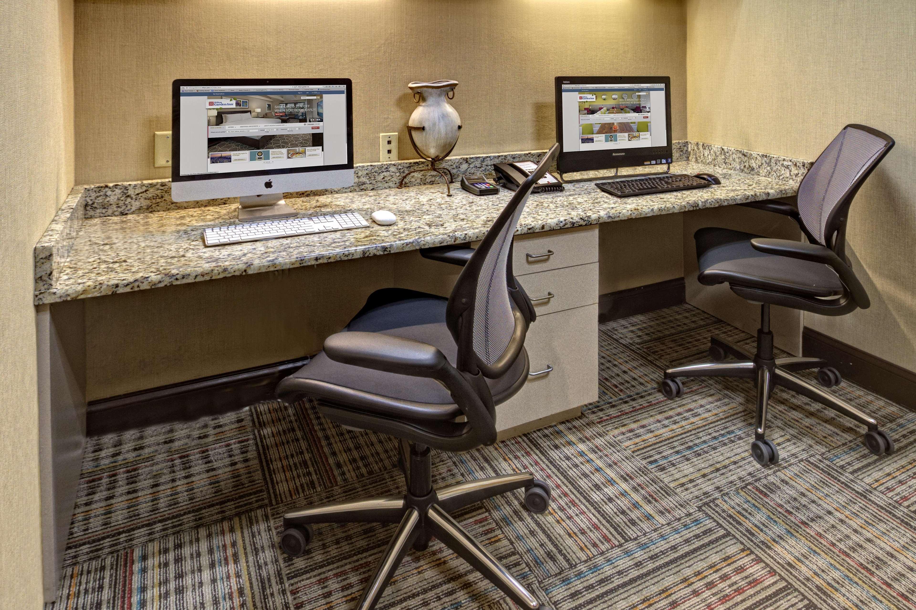 Hilton Garden Inn Nashville Airport מראה חיצוני תמונה