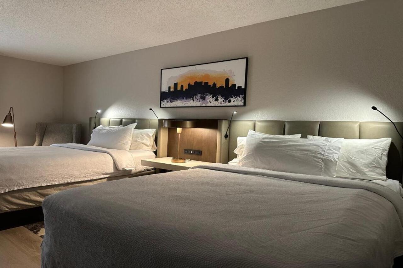 Hilton Garden Inn Nashville Airport מראה חיצוני תמונה